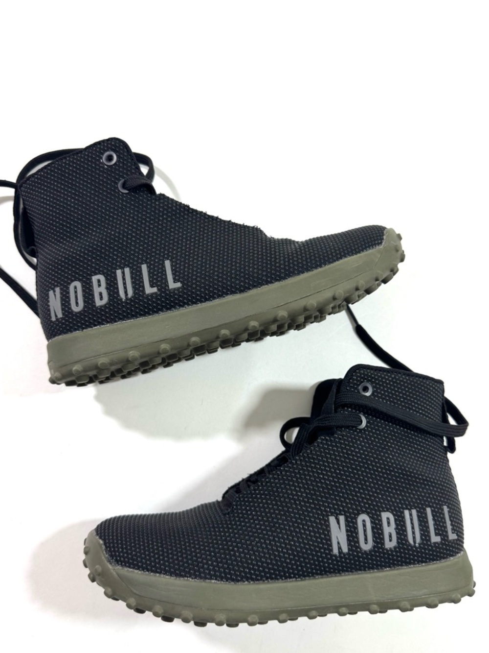 NO BULL Womens High Top Turf Trainer Shoes